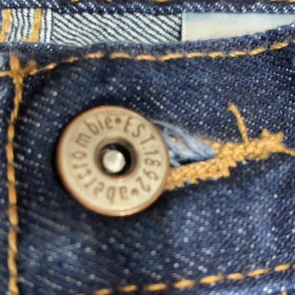 Abercrombie Ladies Jeans - Picture 2 of 4
